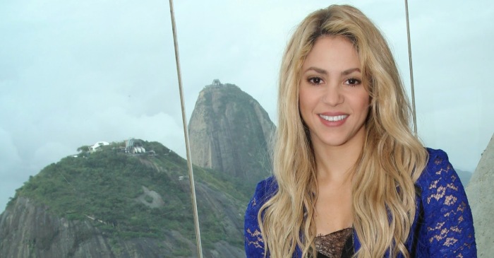 Quantos certificados oficiais Shakira tem no Brasil?