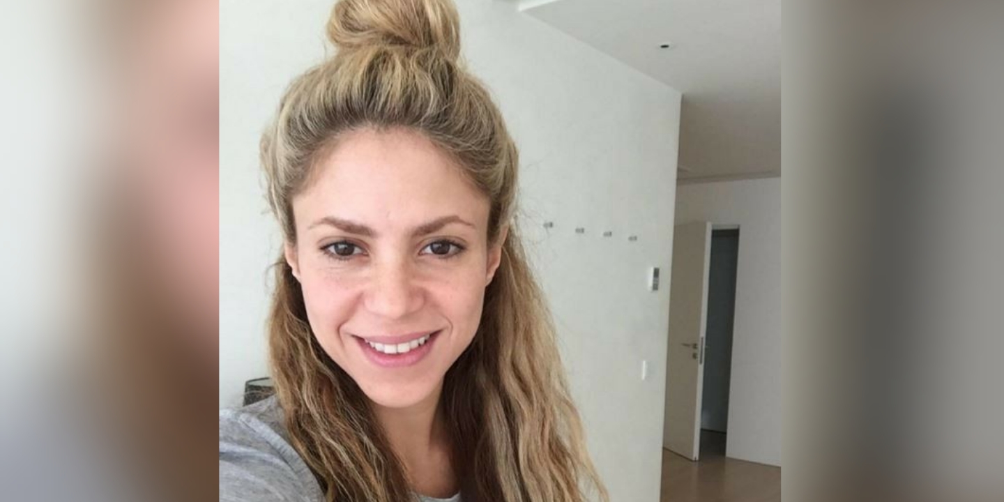 Shakira exibe cara limpa em nova selfie e arranca elogios dos fãs