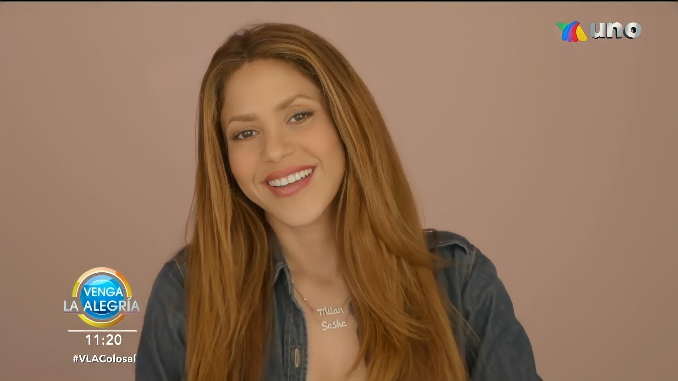 Shakira conta que recebeu a ajuda dos filhos para criar o clipe de “Te Felicito”