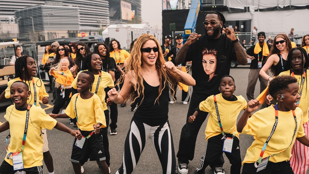 Shakira mostra bastidores de 'Dai Dai' na final da Copa do Mundo 2026